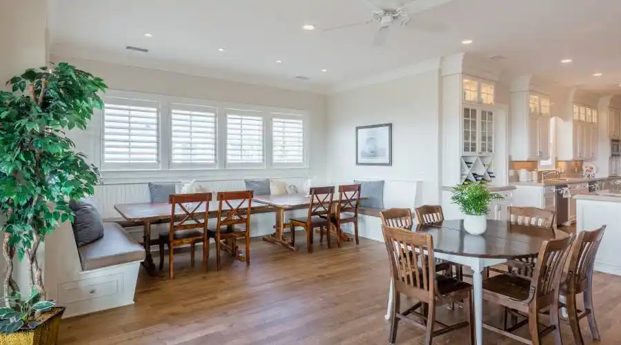 106 Charleston Blvd,Isle of Palms,South Carolina 29451,United States,8 Bedrooms Bedrooms,16 Rooms Rooms,10 BathroomsBathrooms,Waterfront,Charleston,2,210770