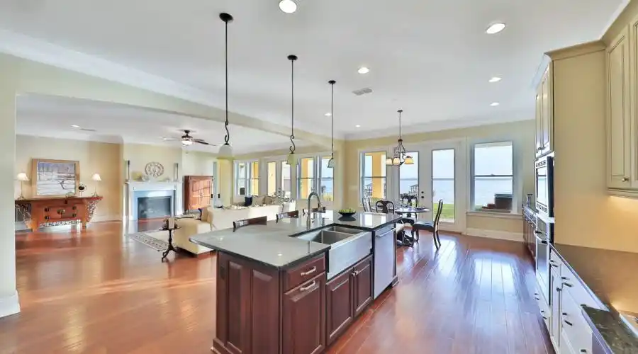 1317 Sunset View Lane,Jacksonville,Florida 32207,United States,Residential,Sunset View Lane,211862