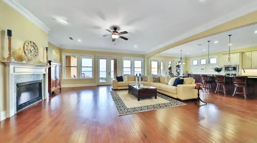1317 Sunset View Lane,Jacksonville,Florida 32207,United States,Residential,Sunset View Lane,211862