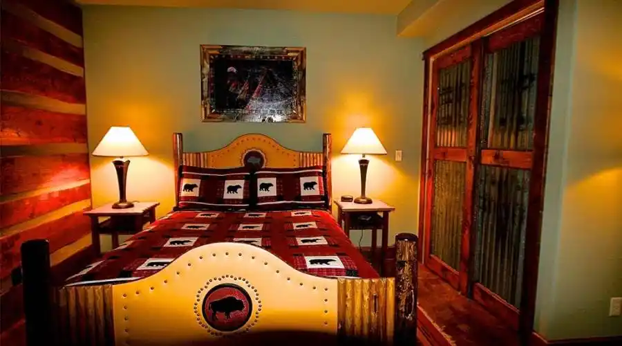 101 Old Horse Butte,West Yellowstone,Montana 59758,United States,4 Bedrooms Bedrooms,4 BathroomsBathrooms,Residential,Old Horse Butte,213804