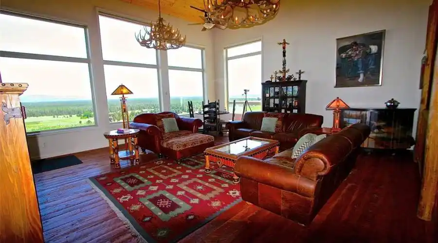 101 Old Horse Butte,West Yellowstone,Montana 59758,United States,4 Bedrooms Bedrooms,4 BathroomsBathrooms,Residential,Old Horse Butte,213804