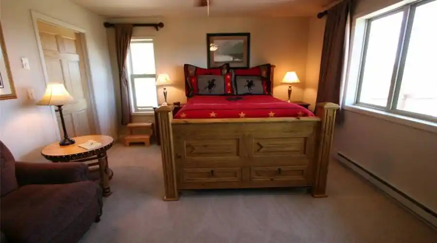 101 Old Horse Butte,West Yellowstone,Montana 59758,United States,4 Bedrooms Bedrooms,4 BathroomsBathrooms,Residential,Old Horse Butte,213804