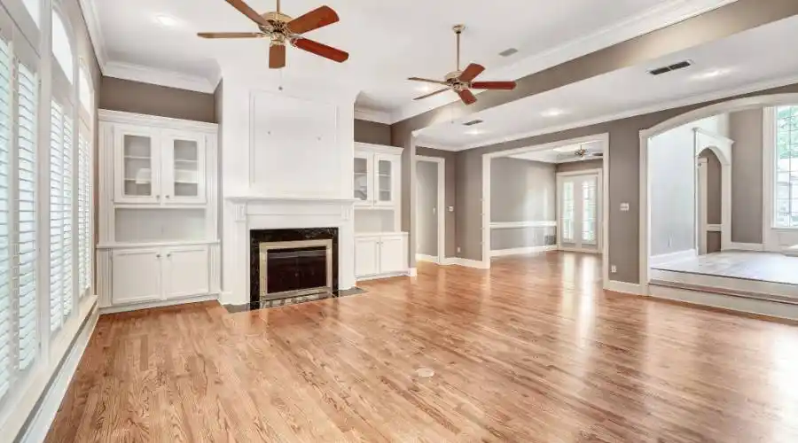 2002 Canberra Court,Tyler,Texas 75703,United States,5 Bedrooms Bedrooms,15 Rooms Rooms,4 BathroomsBathrooms,Residential,Canberra Court,213873