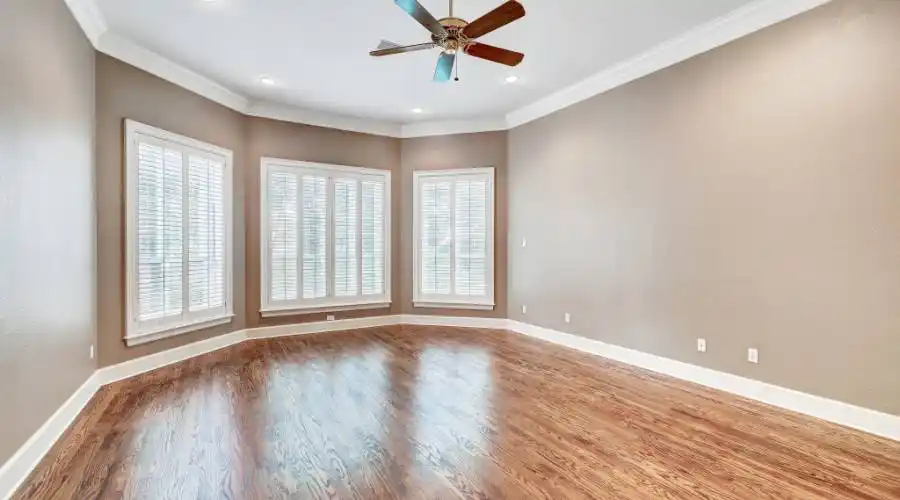 2002 Canberra Court,Tyler,Texas 75703,United States,5 Bedrooms Bedrooms,15 Rooms Rooms,4 BathroomsBathrooms,Residential,Canberra Court,213873