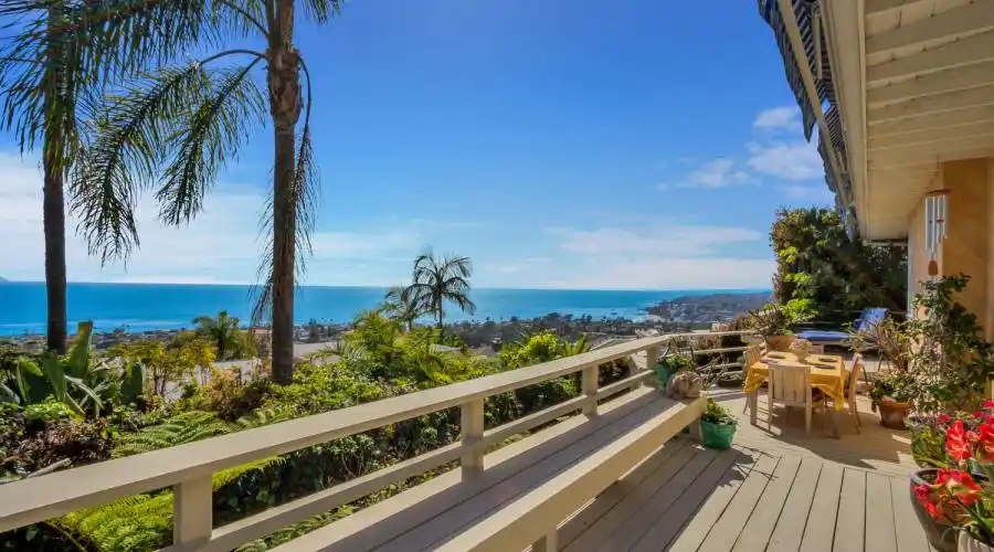 827 Buena Vista Way,Laguna Beach,California 92651,United States,3 Bedrooms Bedrooms,4 Rooms Rooms,2 BathroomsBathrooms,Residential,Buena Vista Way,1,215306