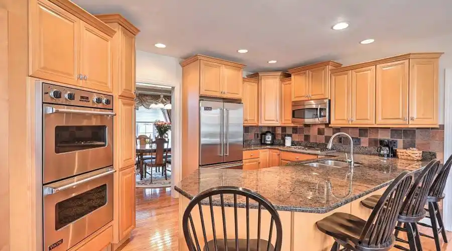 590 Lucinda Lane,Mechanicsburg,Pennsylvania 17055,United States,5 Bedrooms Bedrooms,14 Rooms Rooms,4 BathroomsBathrooms,Residential,Lucinda Lane,218583