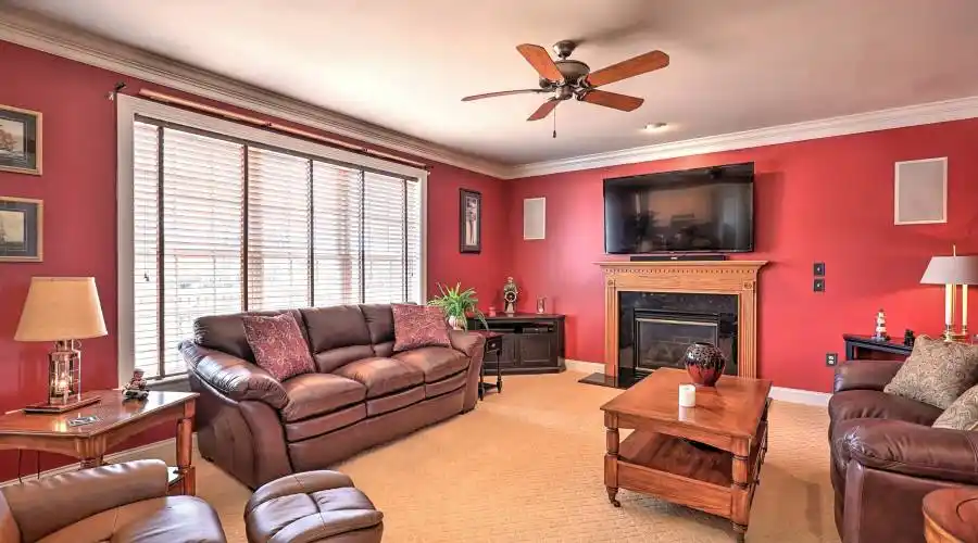 590 Lucinda Lane,Mechanicsburg,Pennsylvania 17055,United States,5 Bedrooms Bedrooms,14 Rooms Rooms,4 BathroomsBathrooms,Residential,Lucinda Lane,218583