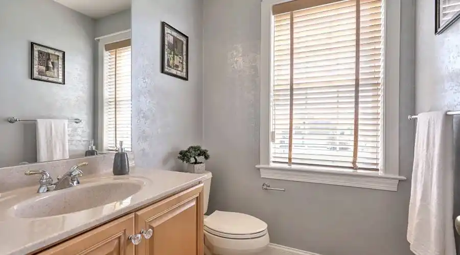 590 Lucinda Lane,Mechanicsburg,Pennsylvania 17055,United States,5 Bedrooms Bedrooms,14 Rooms Rooms,4 BathroomsBathrooms,Residential,Lucinda Lane,218583