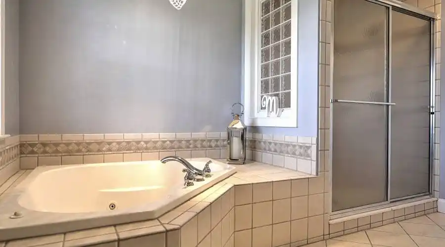 590 Lucinda Lane,Mechanicsburg,Pennsylvania 17055,United States,5 Bedrooms Bedrooms,14 Rooms Rooms,4 BathroomsBathrooms,Residential,Lucinda Lane,218583