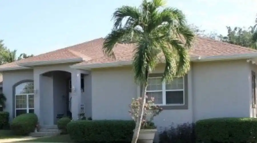 Homes for Sale Grand Cayman Discover Drive