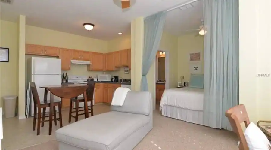 Efficiency Apartment over Garage