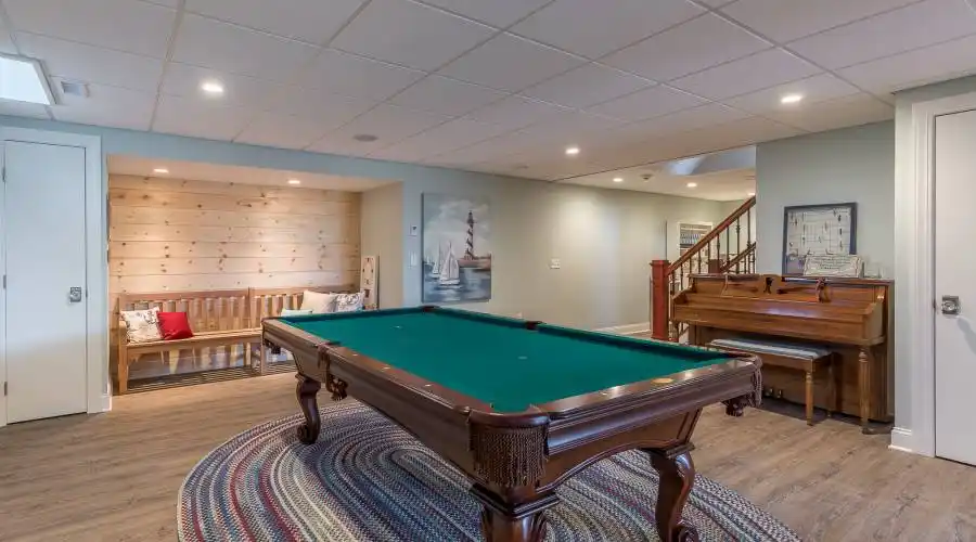 4323 Lake Rd,Sheffield Lake,Ohio 44054,United States,4 Bedrooms Bedrooms,13 Rooms Rooms,3 BathroomsBathrooms,Residential,Lake,3,231849