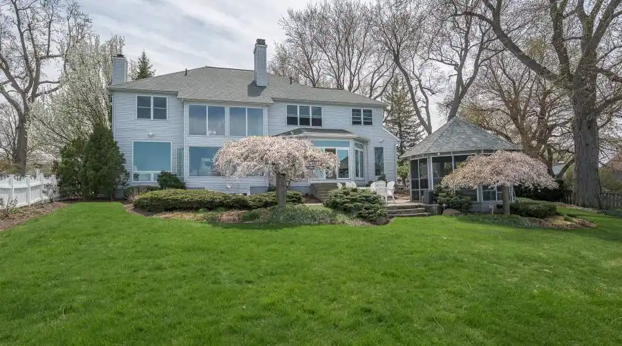 4323 Lake Rd,Sheffield Lake,Ohio 44054,United States,4 Bedrooms Bedrooms,13 Rooms Rooms,3 BathroomsBathrooms,Residential,Lake,3,231849