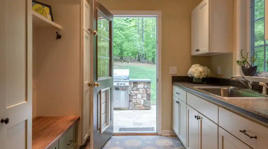 2120 Bentivar Drive,Charlottesville,Virginia 22911,United States,5 Bedrooms Bedrooms,18 Rooms Rooms,3 BathroomsBathrooms,Residential,Bentivar Drive,231852