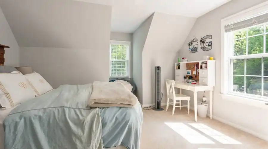 2120 Bentivar Drive,Charlottesville,Virginia 22911,United States,5 Bedrooms Bedrooms,18 Rooms Rooms,3 BathroomsBathrooms,Residential,Bentivar Drive,231852