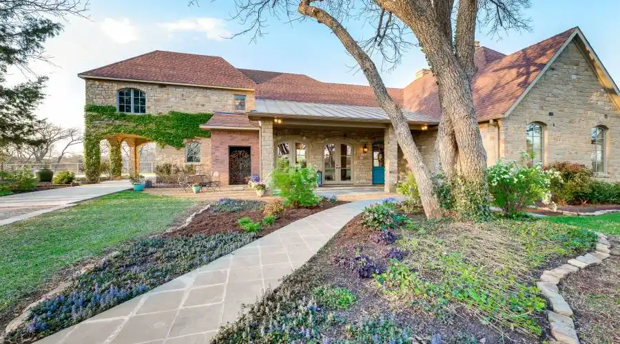 1616 County Road 282,McKinney,Texas 75071,United States,4 Bedrooms Bedrooms,17 Rooms Rooms,4 BathroomsBathrooms,Residential,County Road 282,232066