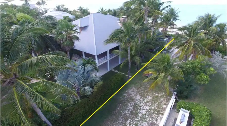 Treasure Cay Drive,Treasure Cay,Abaco,Bahamas,4 Bedrooms Bedrooms,5 BathroomsBathrooms,Residential,Hayes House,Treasure Cay Drive,235053