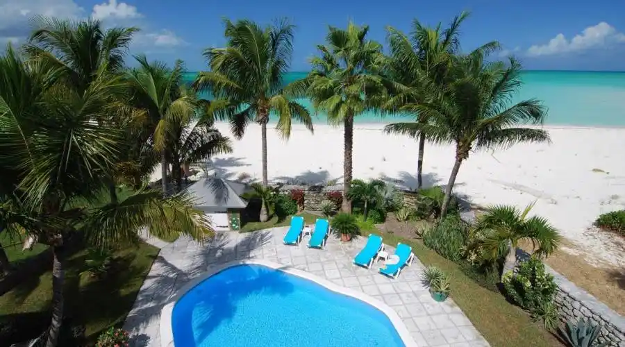 Treasure Cay Drive,Treasure Cay,Abaco,Bahamas,4 Bedrooms Bedrooms,5 BathroomsBathrooms,Residential,Hayes House,Treasure Cay Drive,235053