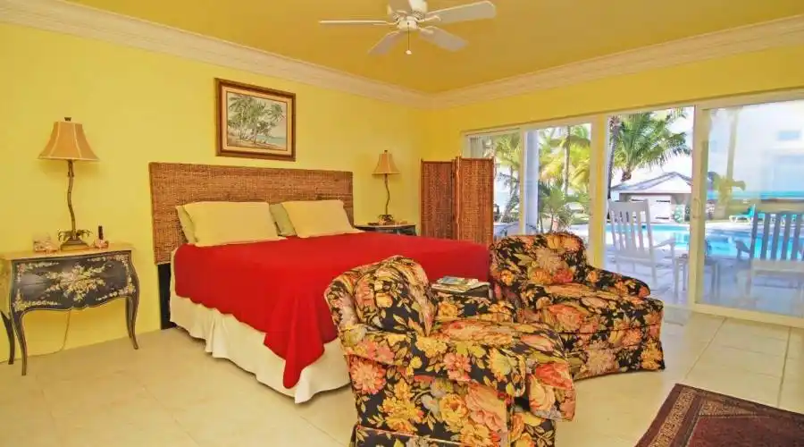 Treasure Cay Drive,Treasure Cay,Abaco,Bahamas,4 Bedrooms Bedrooms,5 BathroomsBathrooms,Residential,Hayes House,Treasure Cay Drive,235053