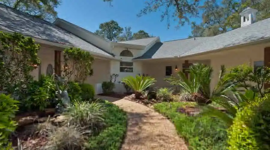 69 Poquito Rd,Shalimar,Florida 32569,United States,4 Bedrooms Bedrooms,12 Rooms Rooms,5 BathroomsBathrooms,Waterfront,Poquito,235071