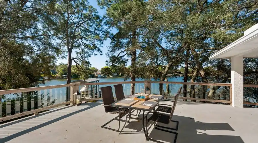 69 Poquito Rd,Shalimar,Florida 32569,United States,4 Bedrooms Bedrooms,12 Rooms Rooms,5 BathroomsBathrooms,Waterfront,Poquito,235071