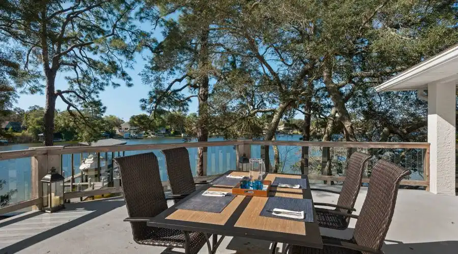 69 Poquito Rd,Shalimar,Florida 32569,United States,4 Bedrooms Bedrooms,12 Rooms Rooms,5 BathroomsBathrooms,Waterfront,Poquito,235071