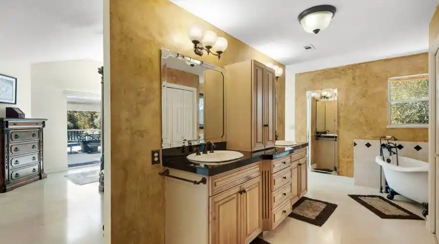 69 Poquito Rd,Shalimar,Florida 32569,United States,4 Bedrooms Bedrooms,12 Rooms Rooms,5 BathroomsBathrooms,Waterfront,Poquito,235071