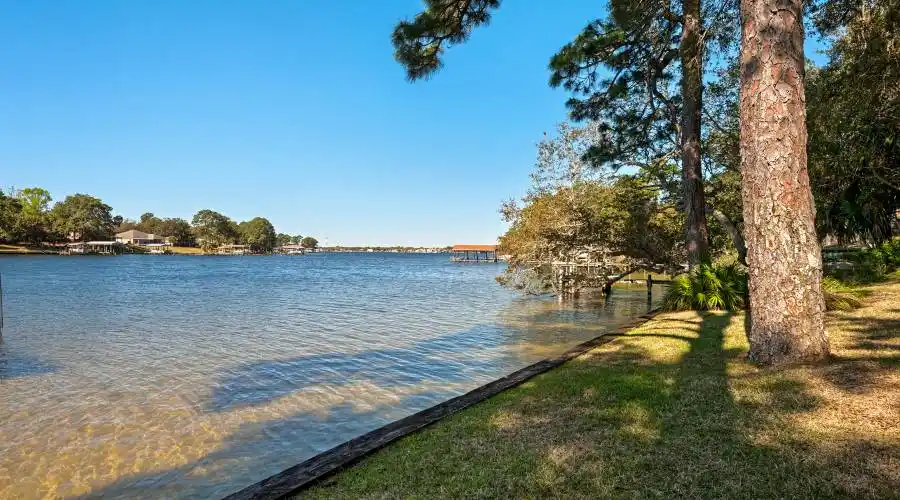 69 Poquito Rd,Shalimar,Florida 32569,United States,4 Bedrooms Bedrooms,12 Rooms Rooms,5 BathroomsBathrooms,Waterfront,Poquito,235071