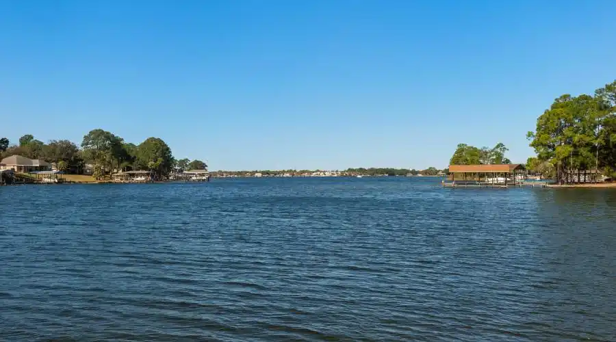 69 Poquito Rd,Shalimar,Florida 32569,United States,4 Bedrooms Bedrooms,12 Rooms Rooms,5 BathroomsBathrooms,Waterfront,Poquito,235071