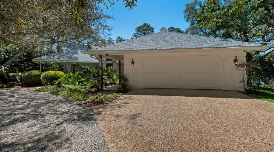 69 Poquito Rd,Shalimar,Florida 32569,United States,4 Bedrooms Bedrooms,12 Rooms Rooms,5 BathroomsBathrooms,Waterfront,Poquito,235071