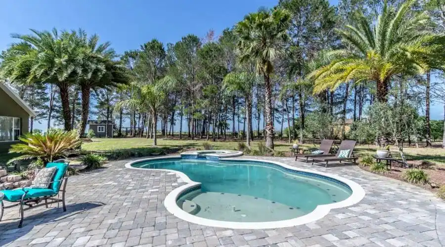 10724 High Crest Court,Howey-in-the-Hills,Florida 34737,United States,4 Bedrooms Bedrooms,2 BathroomsBathrooms,Residential,High Crest,235073