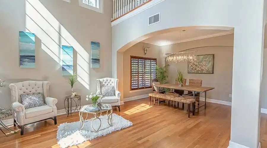 10724 High Crest Court,Howey-in-the-Hills,Florida 34737,United States,4 Bedrooms Bedrooms,2 BathroomsBathrooms,Residential,High Crest,235073