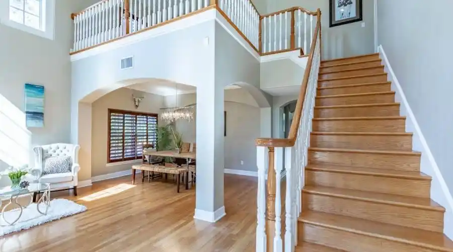 10724 High Crest Court,Howey-in-the-Hills,Florida 34737,United States,4 Bedrooms Bedrooms,2 BathroomsBathrooms,Residential,High Crest,235073