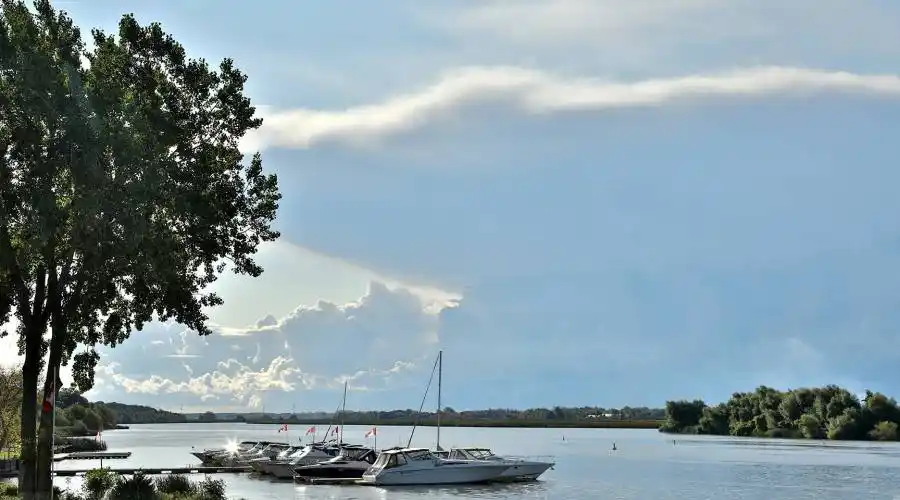 33 Greens Line,DUNNVILLE,Canada,5 Bedrooms Bedrooms,9 Rooms Rooms,5 BathroomsBathrooms,Residential,Greens,235554