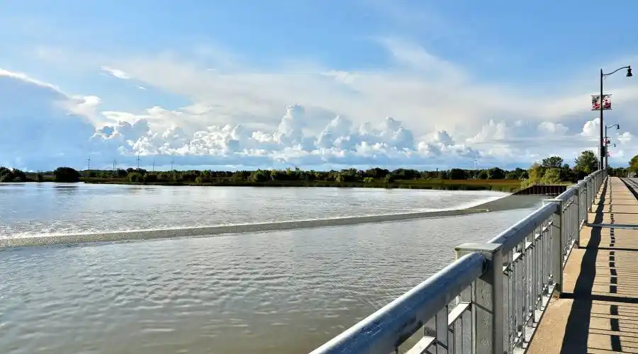 33 Greens Line,DUNNVILLE,Canada,5 Bedrooms Bedrooms,9 Rooms Rooms,5 BathroomsBathrooms,Residential,Greens,235554