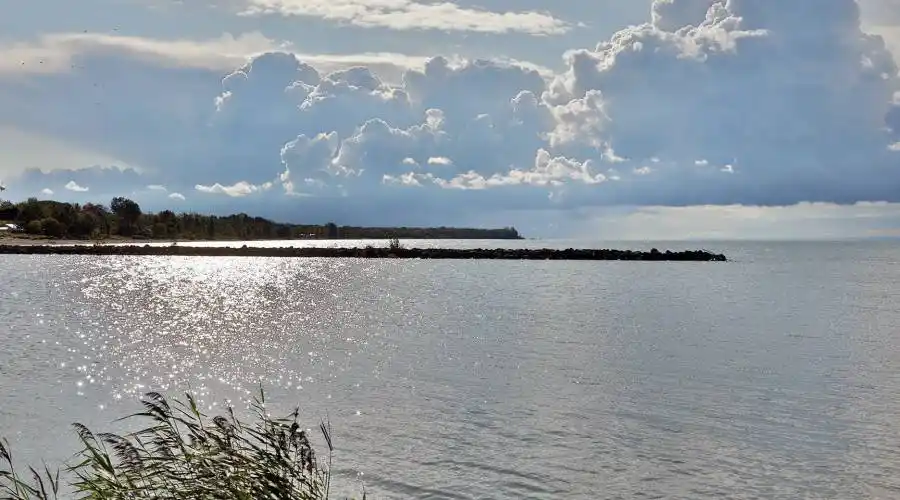 33 Greens Line,DUNNVILLE,Canada,5 Bedrooms Bedrooms,9 Rooms Rooms,5 BathroomsBathrooms,Residential,Greens,235554