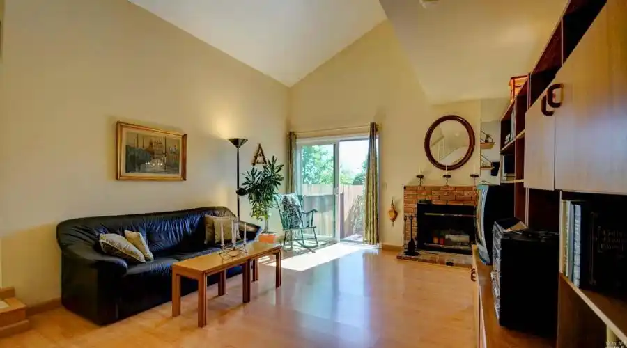 2 Pinewood Lane,Novato,California 94947,United States,3 Bedrooms Bedrooms,2 BathroomsBathrooms,Condo,Pinewood Lane,236238