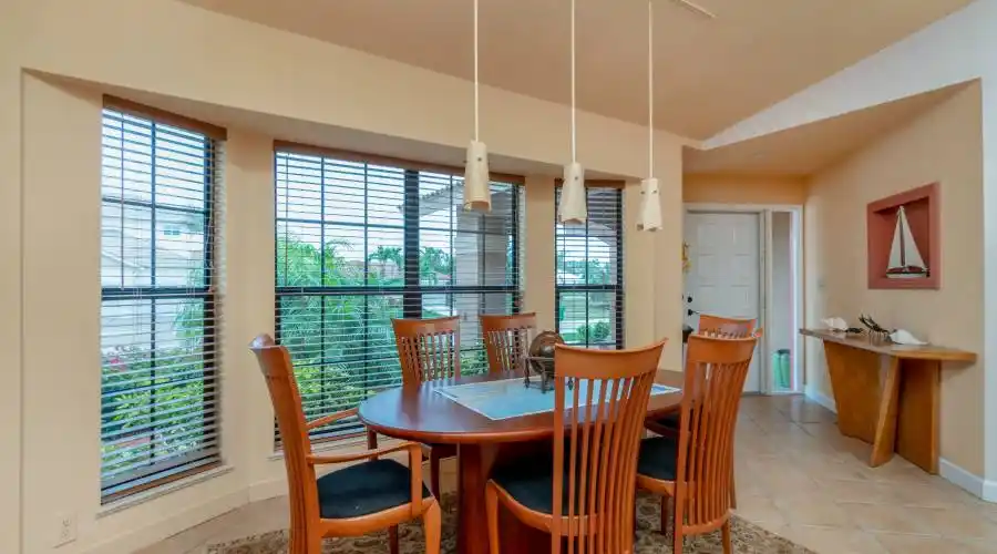 435 Kendall Dr.,Marco Island,Florida 34145,United States,4 Bedrooms Bedrooms,3 BathroomsBathrooms,Residential,Kendall,236240