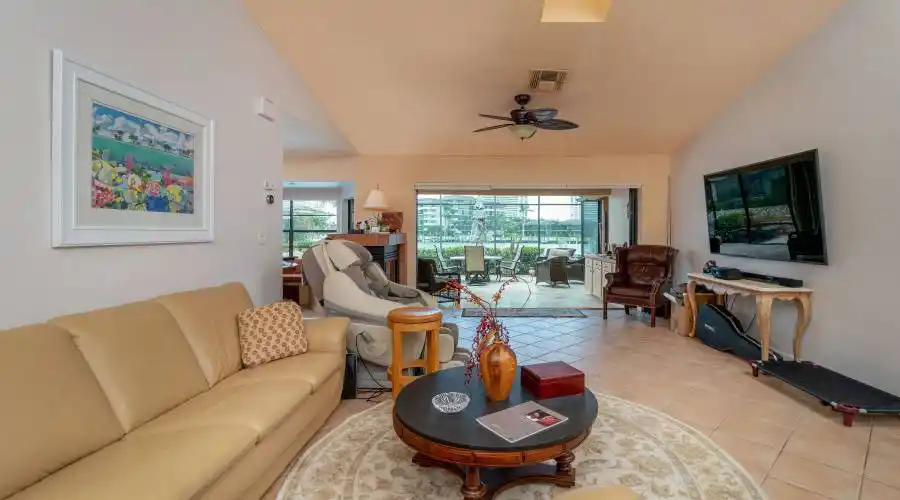 435 Kendall Dr.,Marco Island,Florida 34145,United States,4 Bedrooms Bedrooms,3 BathroomsBathrooms,Residential,Kendall,236240