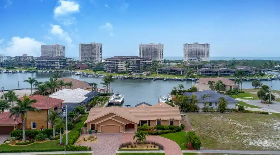 435 Kendall Dr.,Marco Island,Florida 34145,United States,4 Bedrooms Bedrooms,3 BathroomsBathrooms,Residential,Kendall,236240