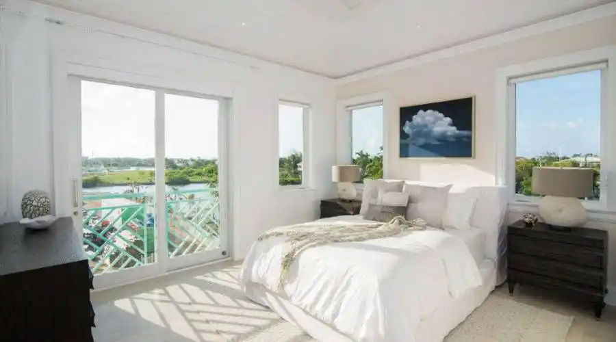 Crighton Dr,Grand Cayman,Cayman Islands,3 Bedrooms Bedrooms,4.5 BathroomsBathrooms,Residential,Crighton Dr,236255