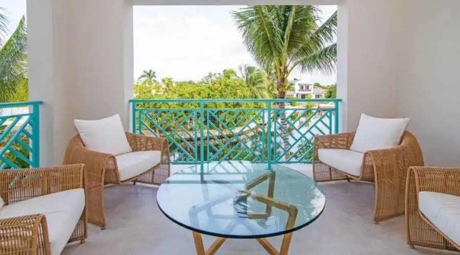 Crighton Dr,Grand Cayman,Cayman Islands,3 Bedrooms Bedrooms,4.5 BathroomsBathrooms,Residential,Crighton Dr,236255