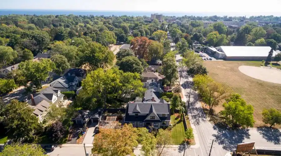 360 Sheddon Avenue,Oakville,L6J 3P2,Canada,3 Bedrooms Bedrooms,13 Rooms Rooms,3 BathroomsBathrooms,Residential,Sheddon,238468