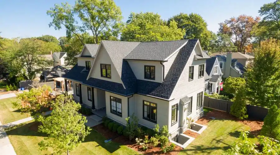 360 Sheddon Avenue,Oakville,L6J 3P2,Canada,3 Bedrooms Bedrooms,13 Rooms Rooms,3 BathroomsBathrooms,Residential,Sheddon,238468