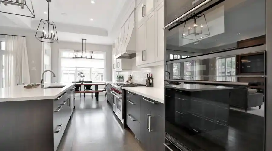 360 Sheddon Avenue,Oakville,L6J 3P2,Canada,3 Bedrooms Bedrooms,13 Rooms Rooms,3 BathroomsBathrooms,Residential,Sheddon,238468