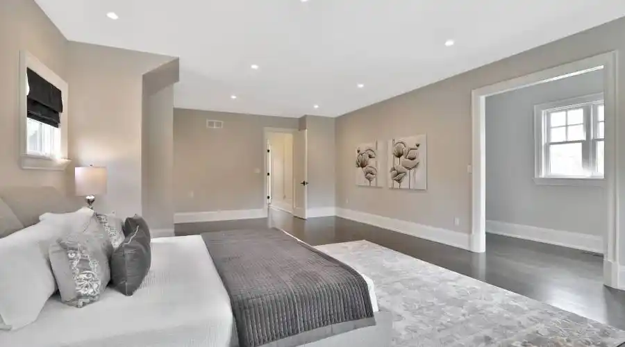 360 Sheddon Avenue,Oakville,L6J 3P2,Canada,3 Bedrooms Bedrooms,13 Rooms Rooms,3 BathroomsBathrooms,Residential,Sheddon,238468