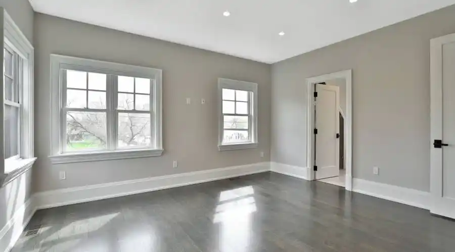 360 Sheddon Avenue,Oakville,L6J 3P2,Canada,3 Bedrooms Bedrooms,13 Rooms Rooms,3 BathroomsBathrooms,Residential,Sheddon,238468