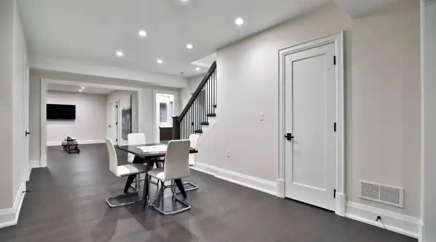 360 Sheddon Avenue,Oakville,L6J 3P2,Canada,3 Bedrooms Bedrooms,13 Rooms Rooms,3 BathroomsBathrooms,Residential,Sheddon,238468