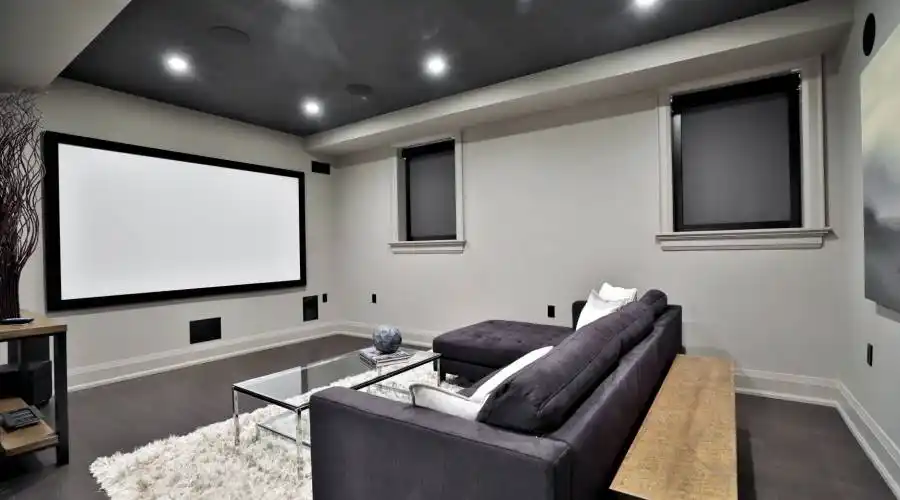 360 Sheddon Avenue,Oakville,L6J 3P2,Canada,3 Bedrooms Bedrooms,13 Rooms Rooms,3 BathroomsBathrooms,Residential,Sheddon,238468