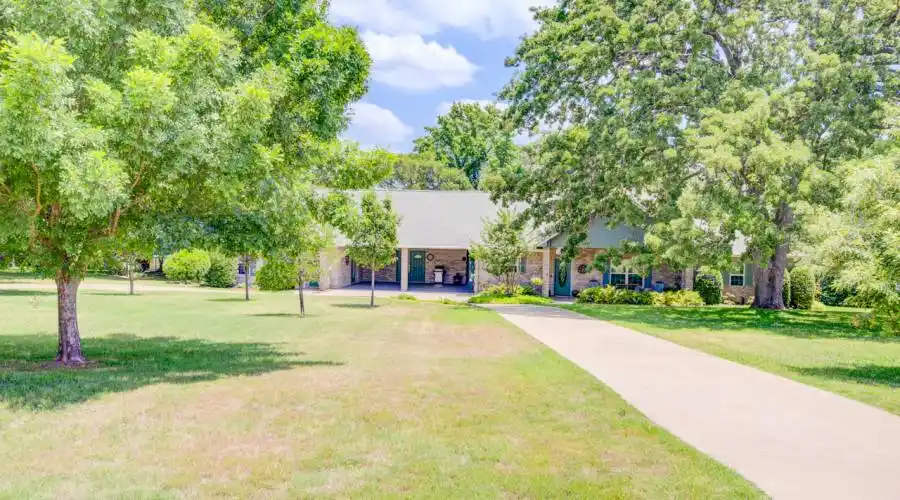 2255 Rose Pointe Lane,ATHENS,Texas 75752,United States,3 Bedrooms Bedrooms,10 Rooms Rooms,3 BathroomsBathrooms,Residential,Rose Pointe Lane,238478